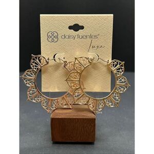 Daisy Fuentes Luxe Rose Gold Tone Mandala Like Filigree Lotus Hoop Earrings